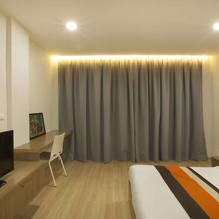 บูน เพลส Hotel กรุงเทพมหานคร ภายนอก รูปภาพ