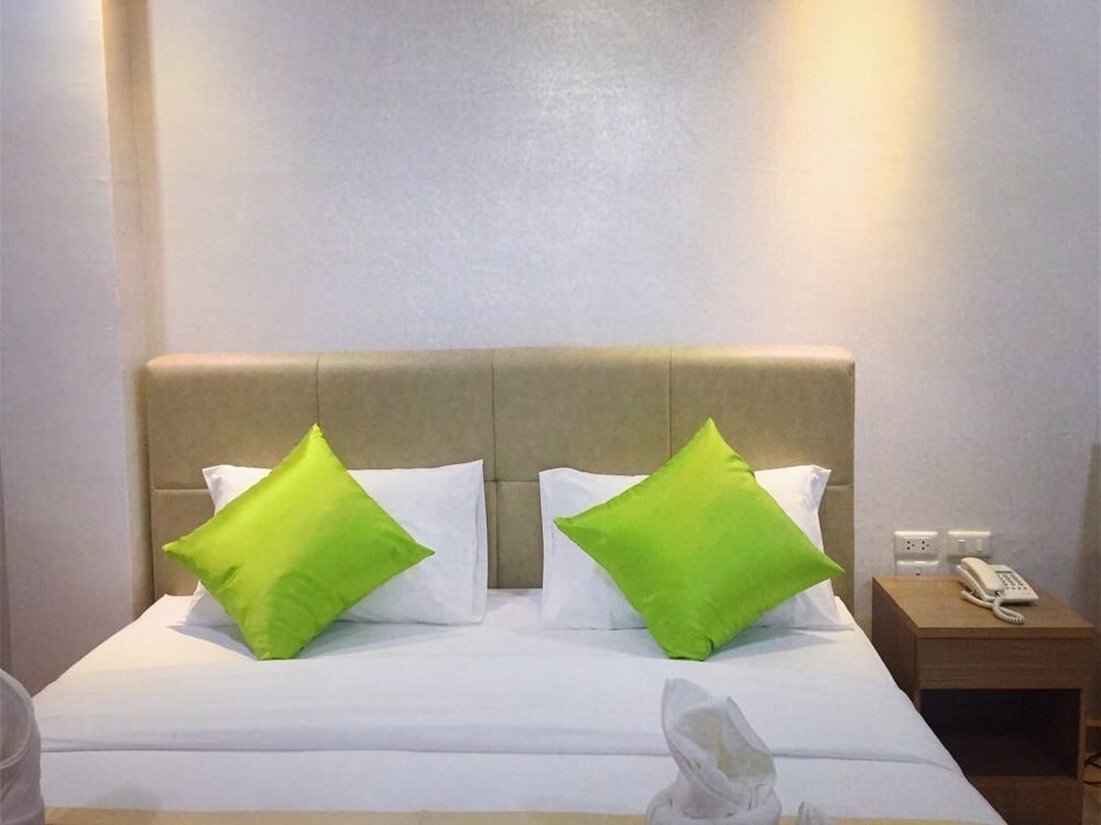 บูน เพลส Hotel กรุงเทพมหานคร ภายนอก รูปภาพ