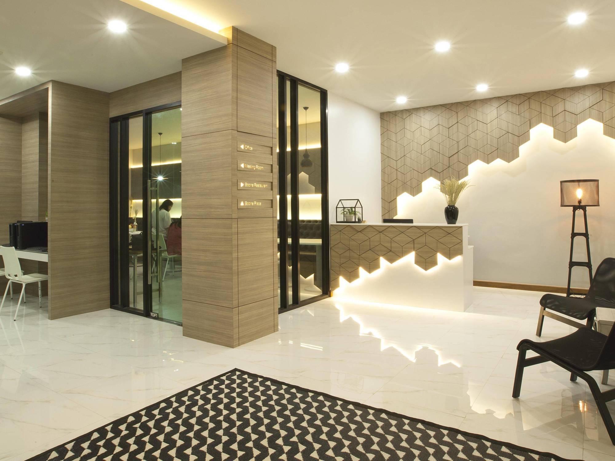 บูน เพลส Hotel กรุงเทพมหานคร ภายนอก รูปภาพ