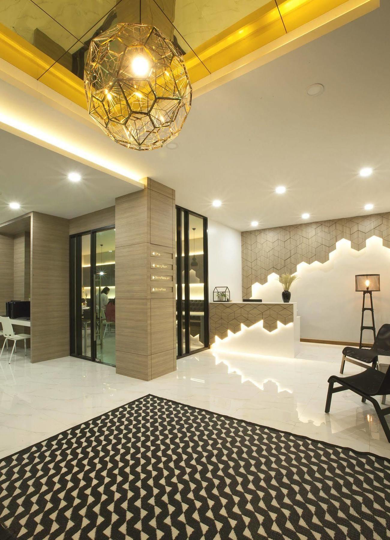 บูน เพลส Hotel กรุงเทพมหานคร ภายนอก รูปภาพ