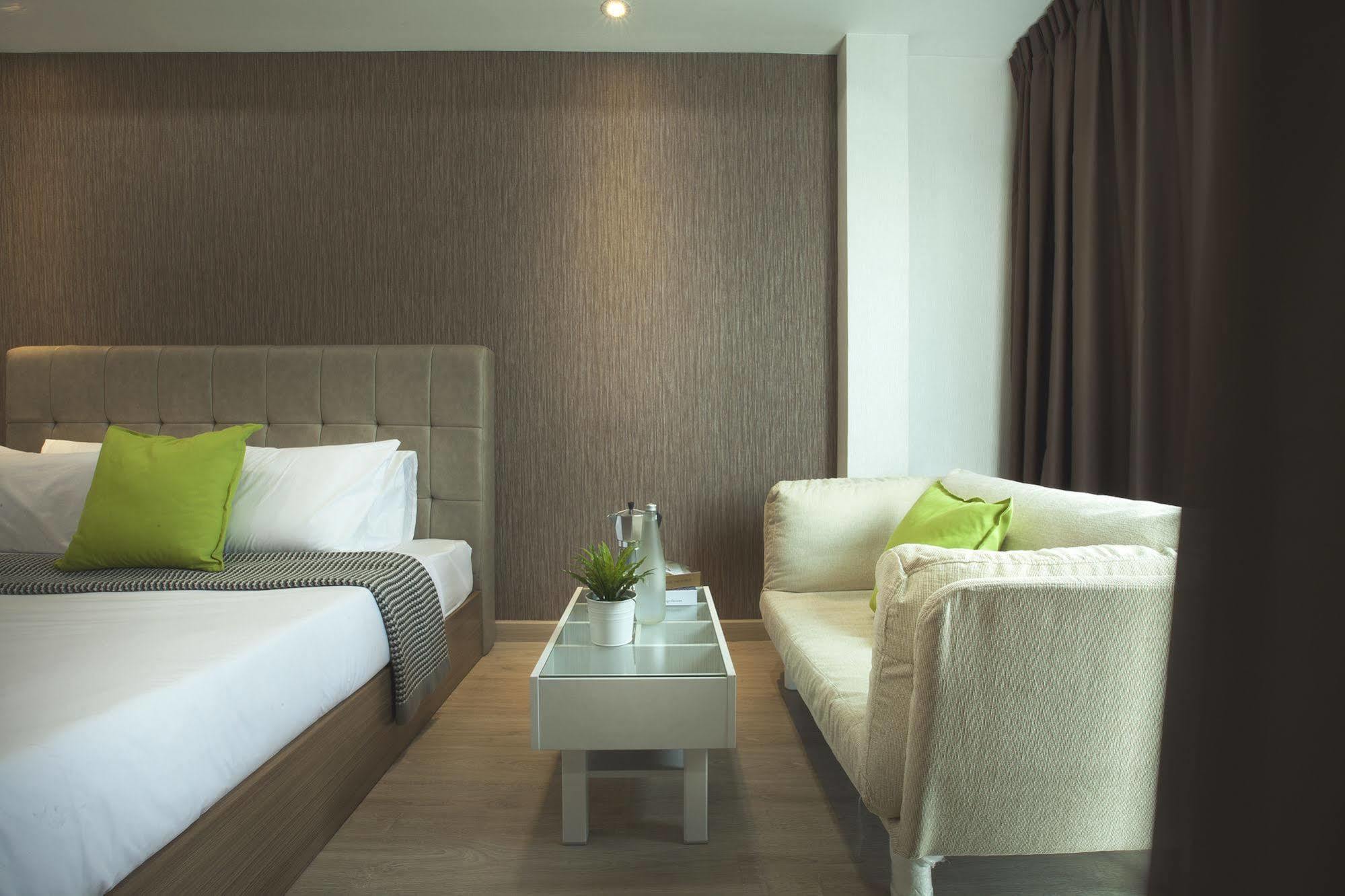 บูน เพลส Hotel กรุงเทพมหานคร ภายนอก รูปภาพ