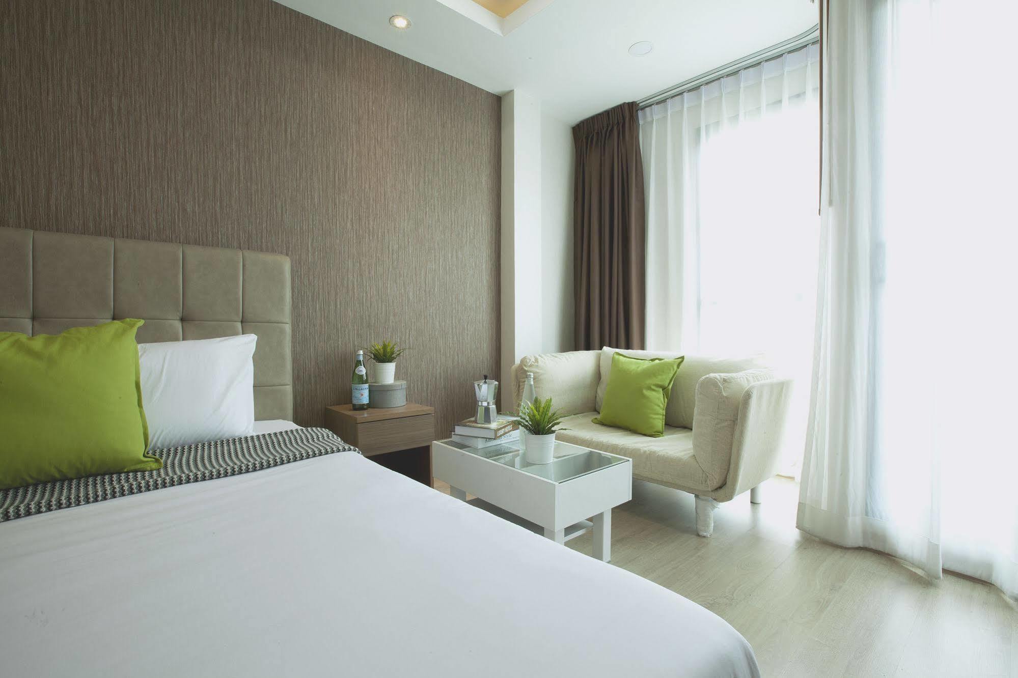 บูน เพลส Hotel กรุงเทพมหานคร ภายนอก รูปภาพ