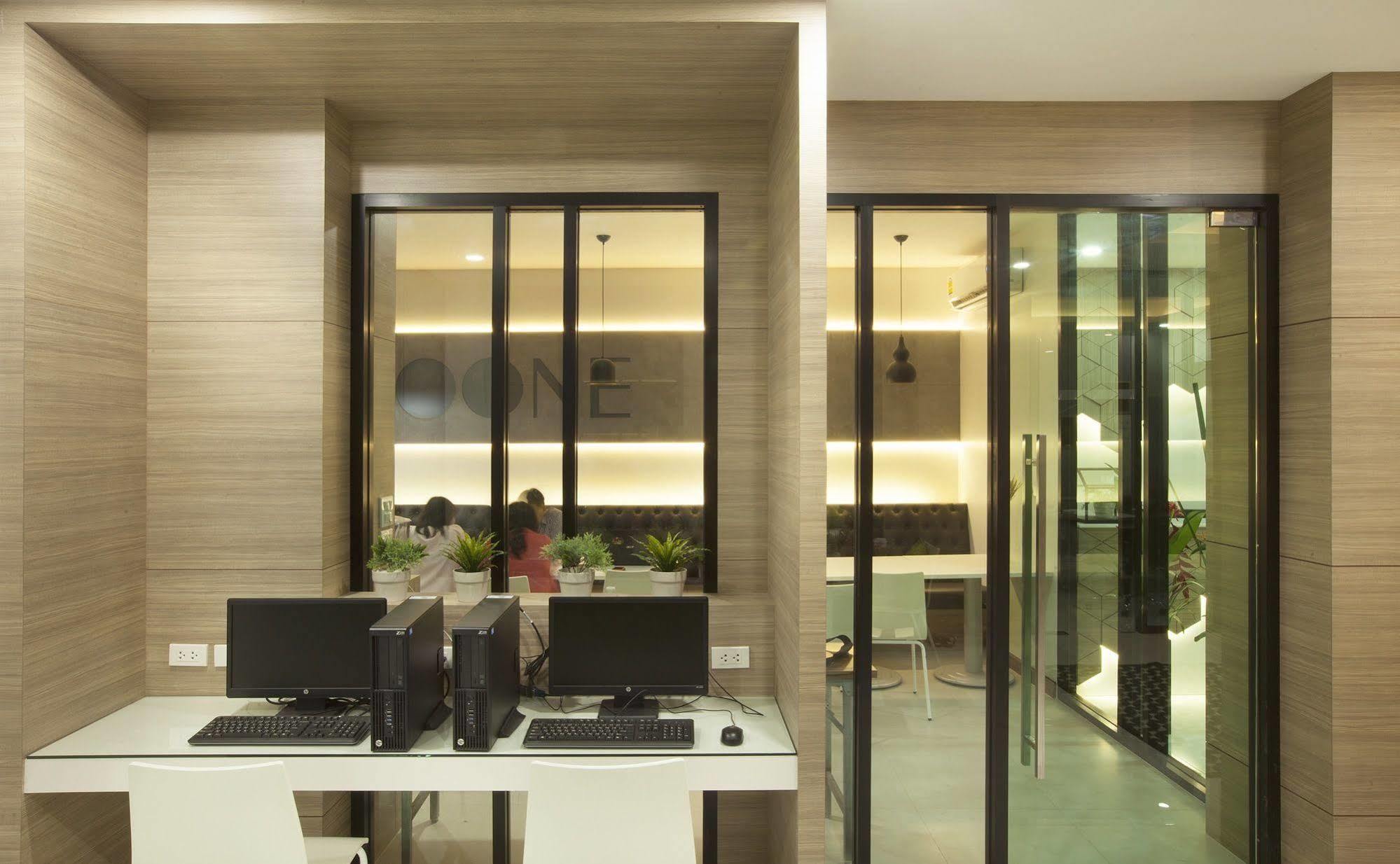 บูน เพลส Hotel กรุงเทพมหานคร ภายนอก รูปภาพ